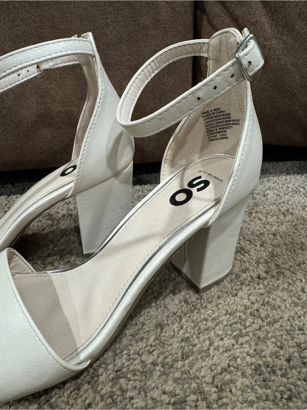 SO BRAND WOMENS SIZE 8 HEELED DRESS SANDAL